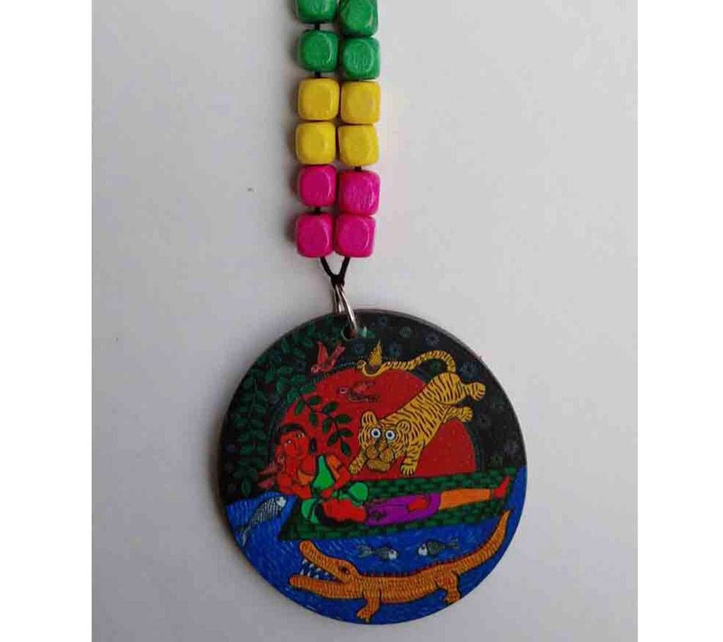 Red And Green Round Shaped Locket 