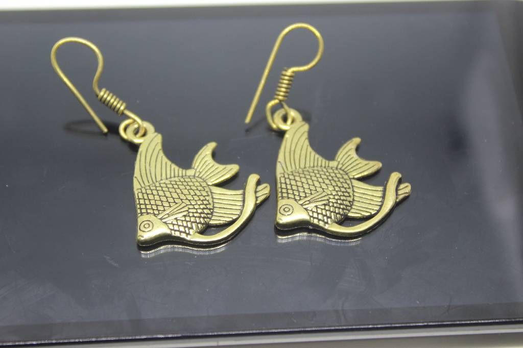 Fish shaped german silver ear ring