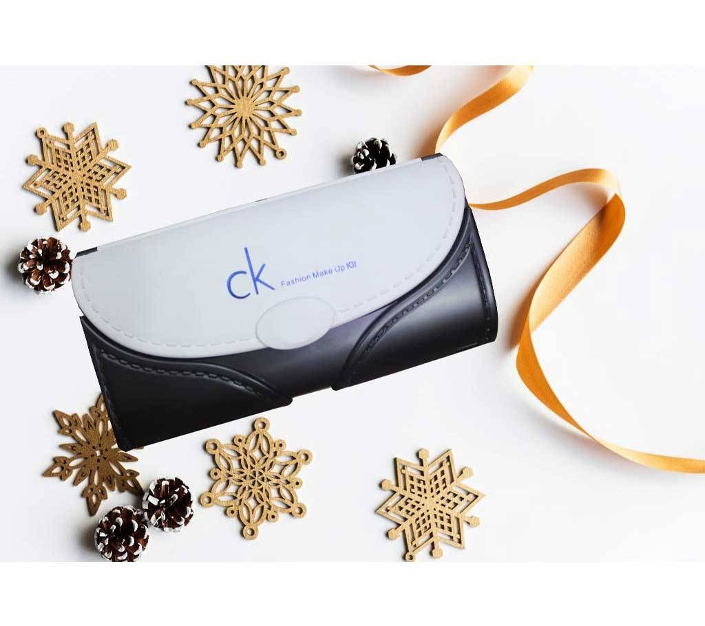 CK Eyeshadow Palette - PRC