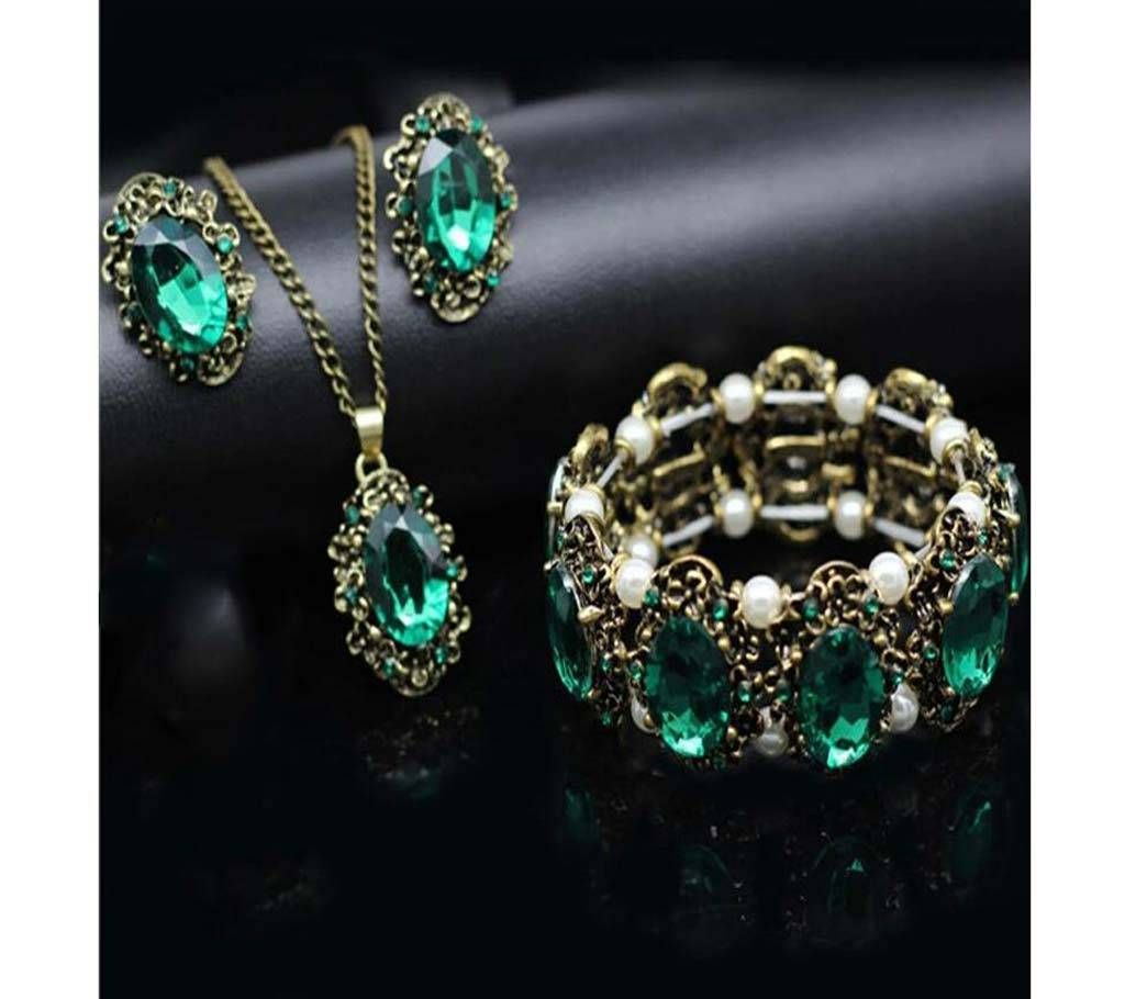 Charm green stone jewelry set