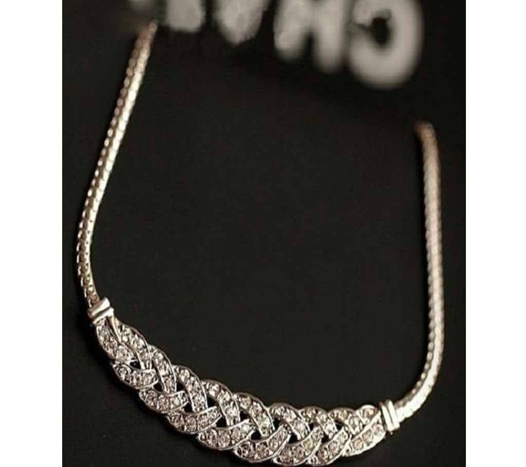 Jewelry Female Short Gold Chain Pendant Necklace