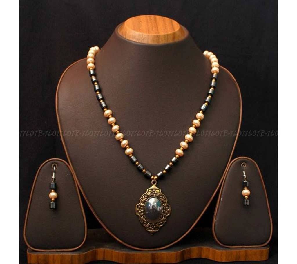 Gold Plated Locket Pendant Necklace  CH19  HMM