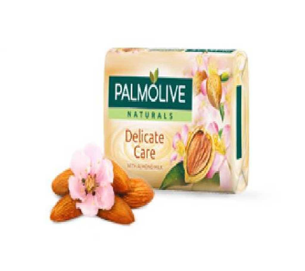 Palmolive Naturals Delicate Care soap