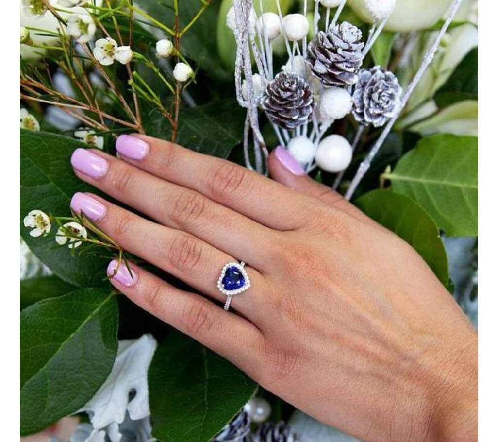 Ladies Blue Stone Finger Ring