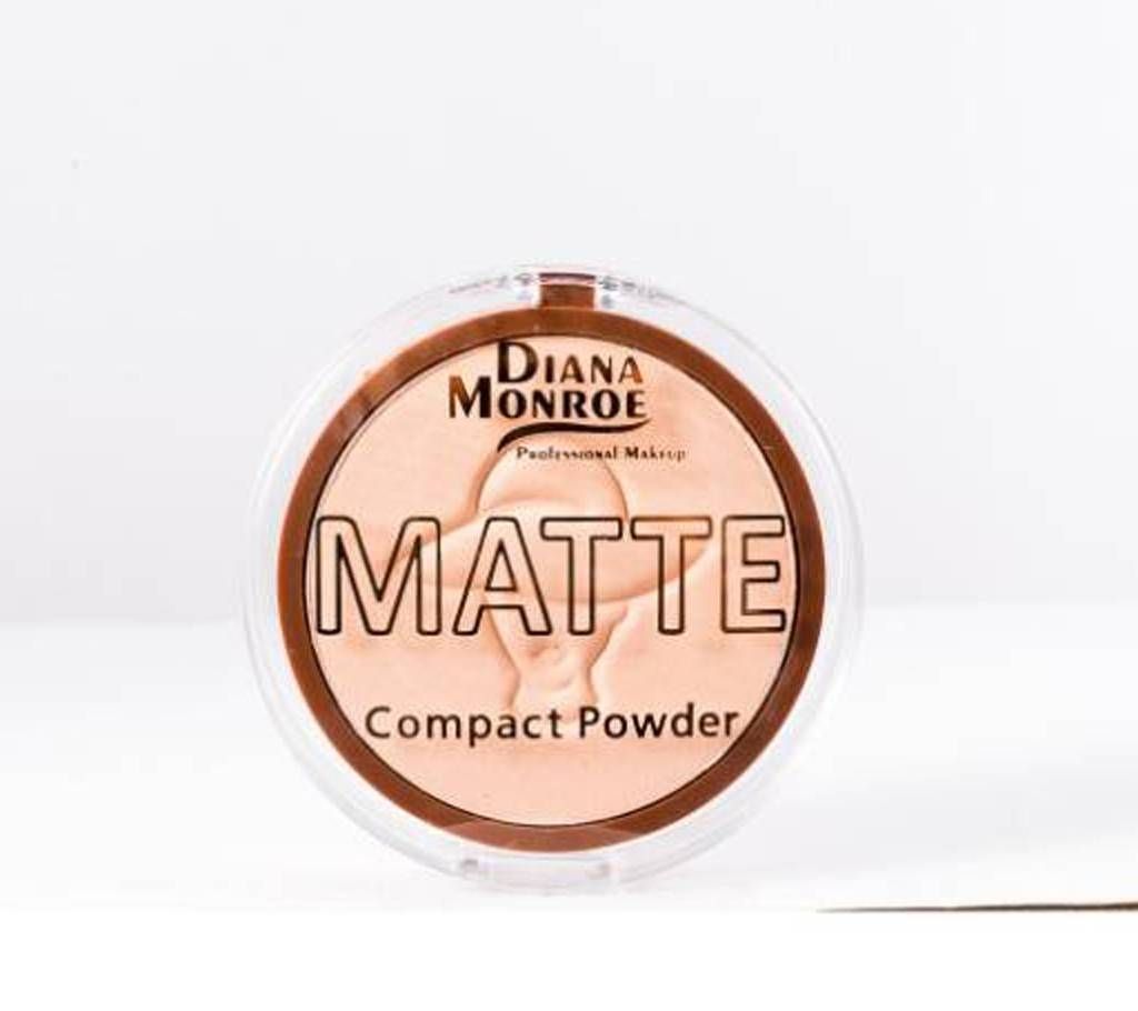 Diana Monroe - Matt Compact Powder Shade 04 (Turkey)
