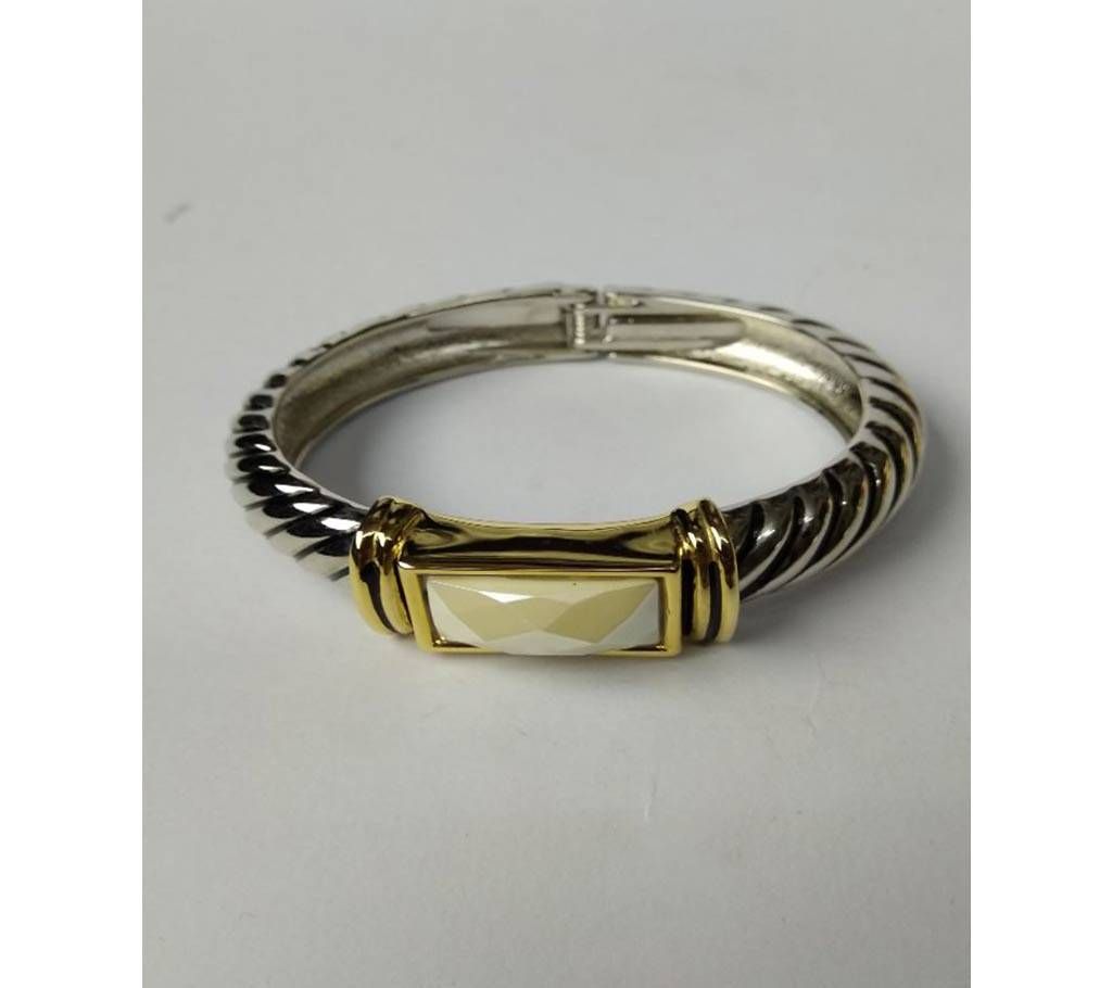 Fashion Stainless Design Bracelet For Women
