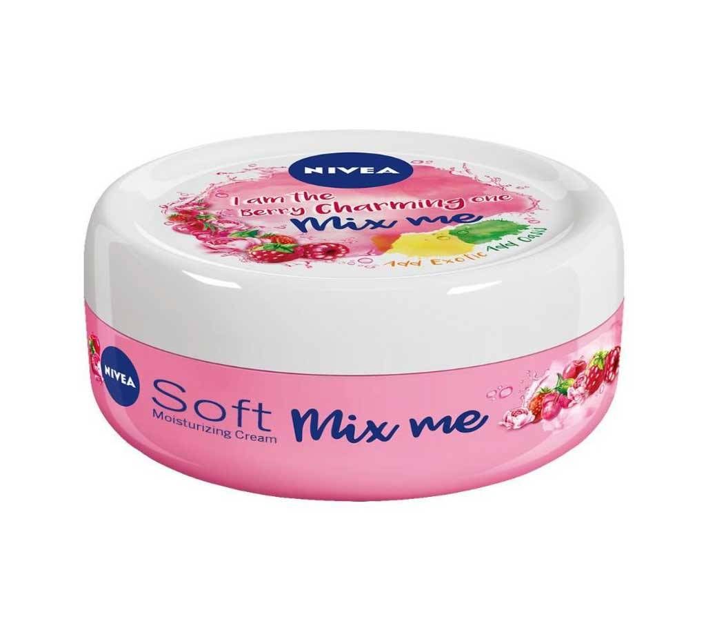 Nivea Soft Cream Mix Me Berry Charming 100ml-Germany 