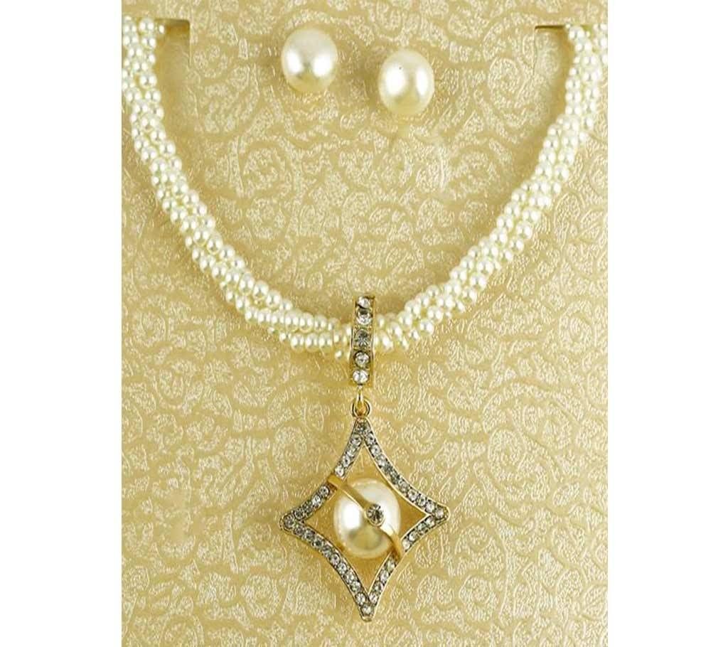 Artificial Pearl Setting Necklace With Matching Earrings