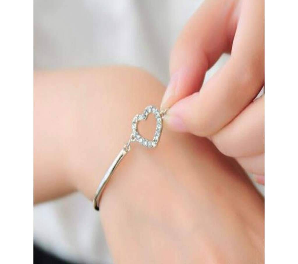 Heart Shape Bracelet For women