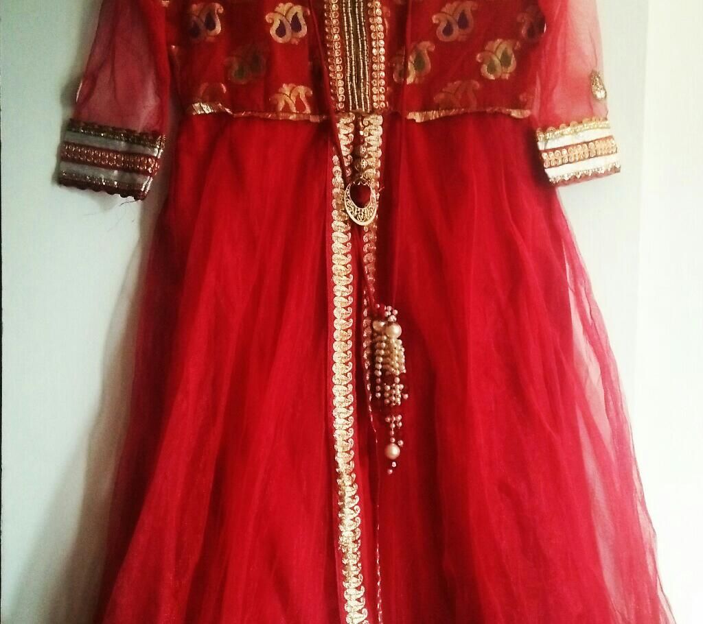 round dress