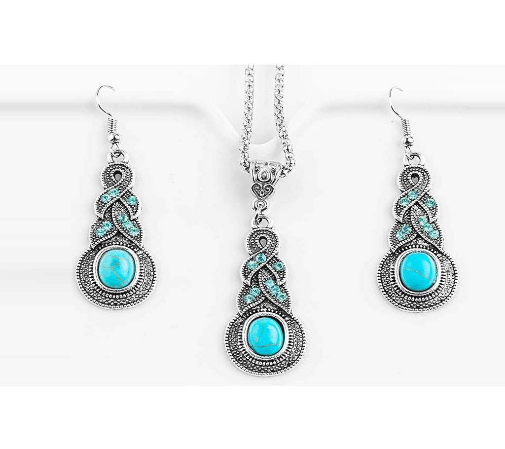 Blue Resin Silver Color Pendant Set