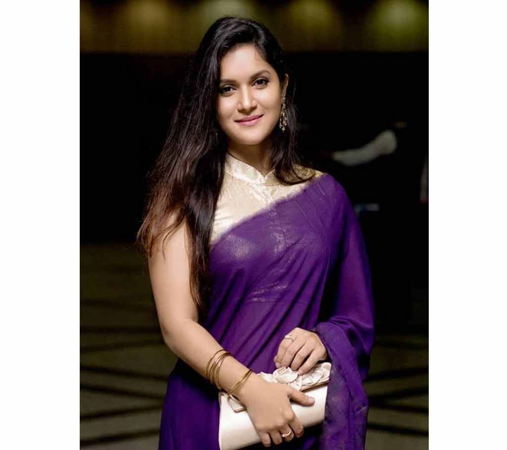 Weightless Jorjet Saree