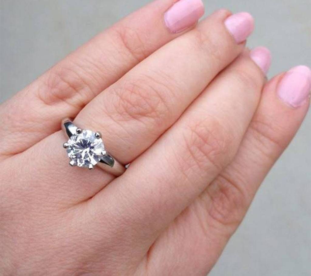 Silver Plated Diamond Cut Stone Finger Ring