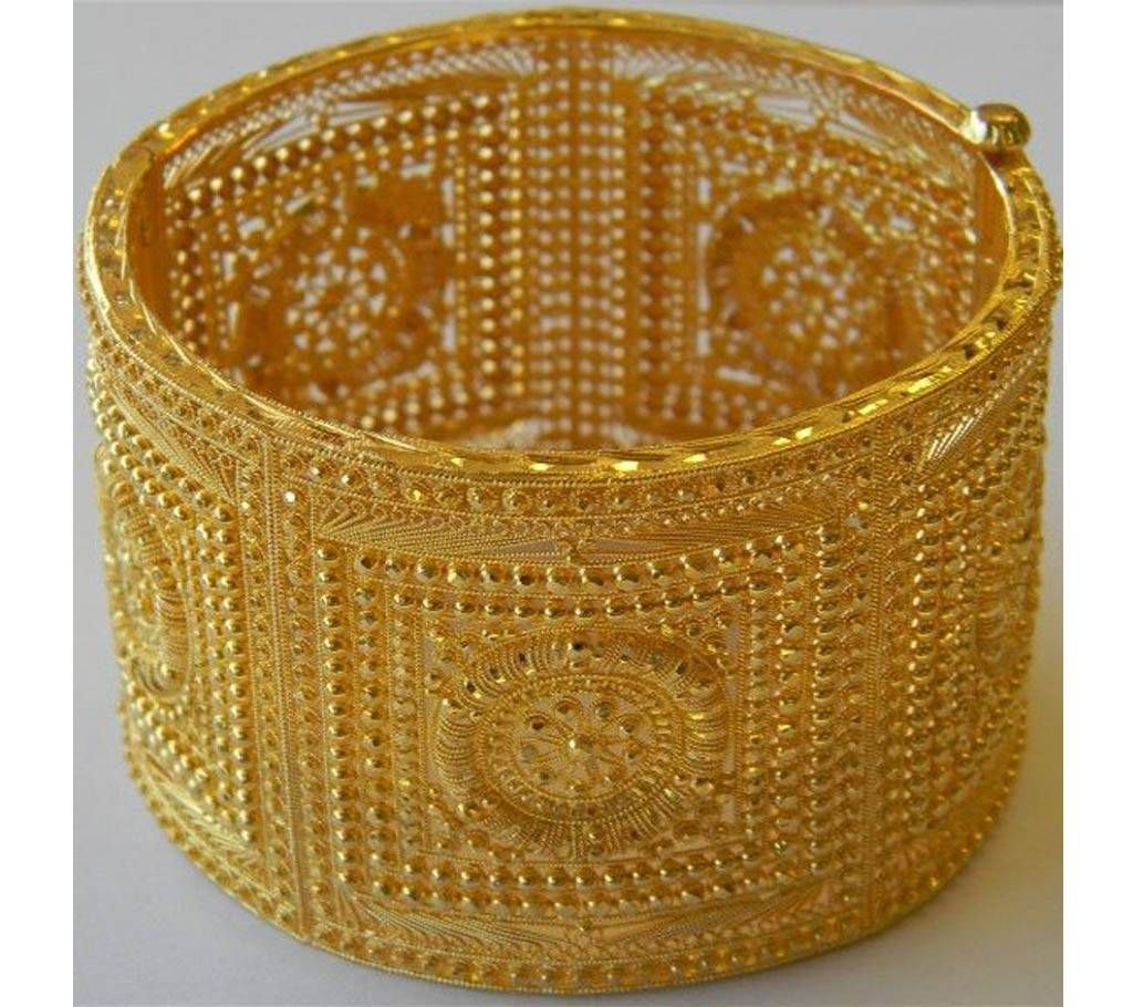 Gold Plated hand  Set For Women