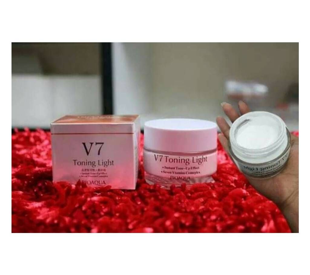BIOAQUA V7 Toning Light