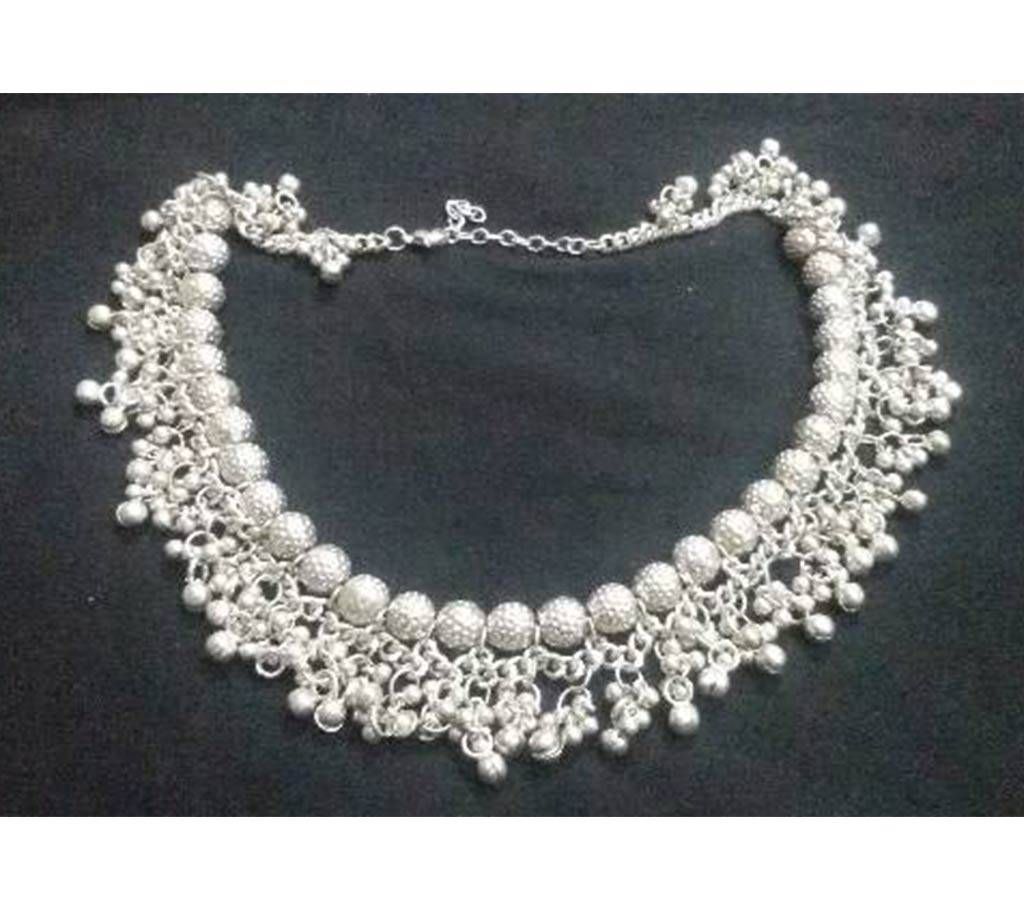 silver plated ladies necklace 