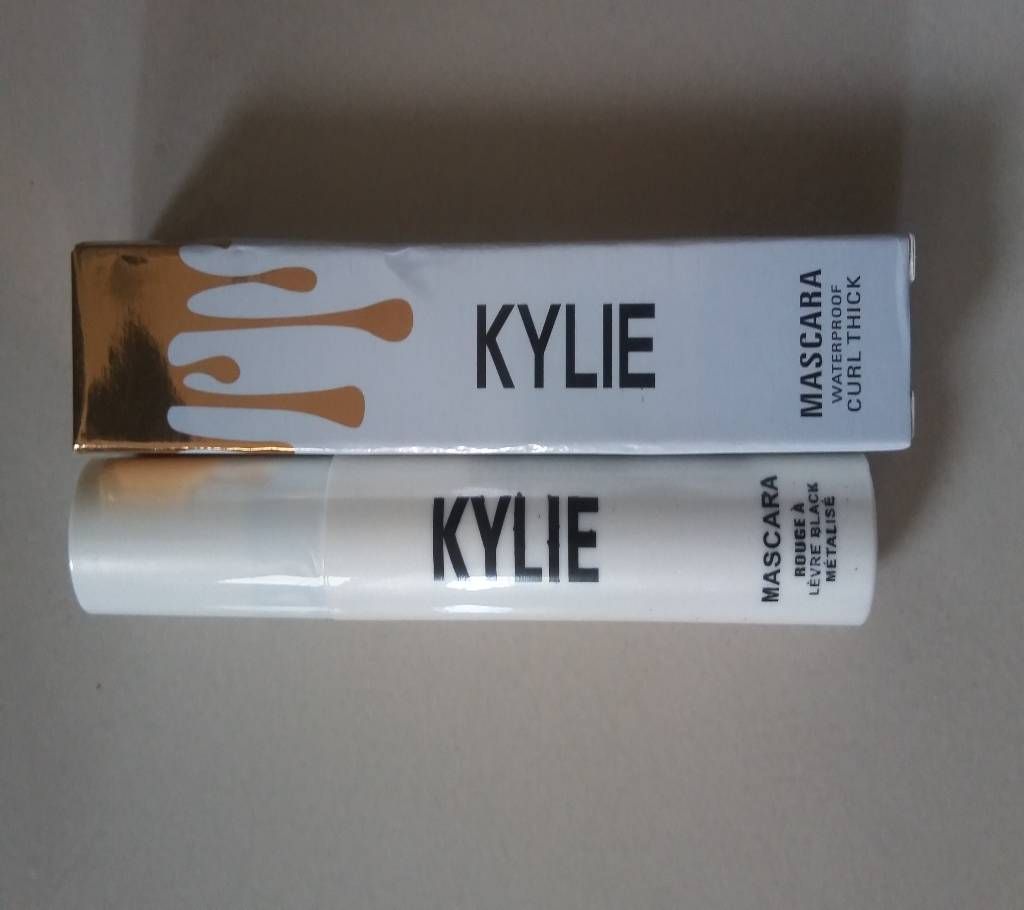 KYLIE MASHKARA