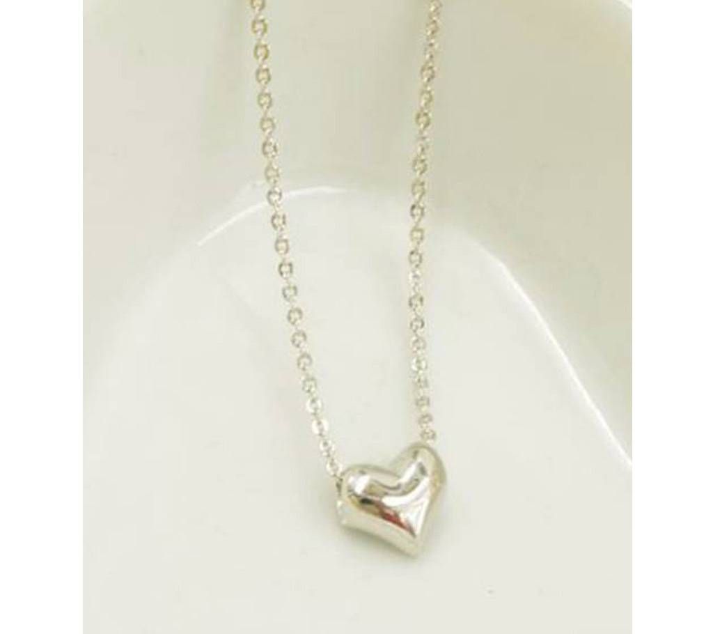 Lovely Silver Heart Shaped pendant
