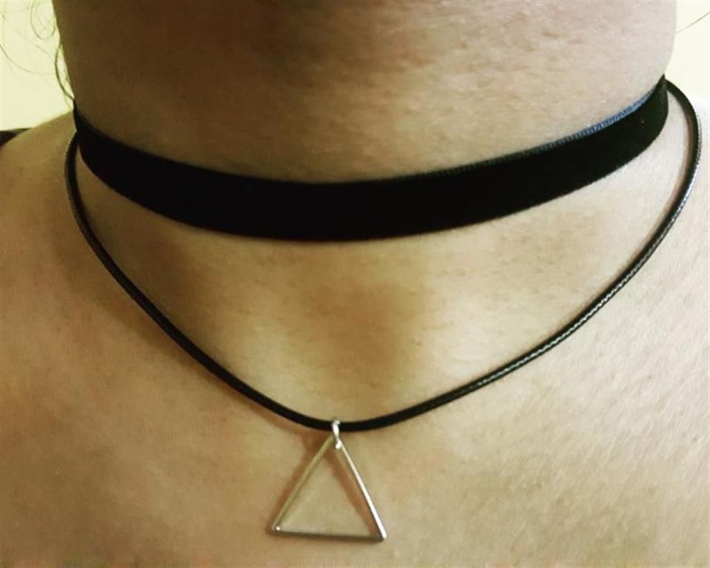 Triangle Ladies Chocker Necklace 