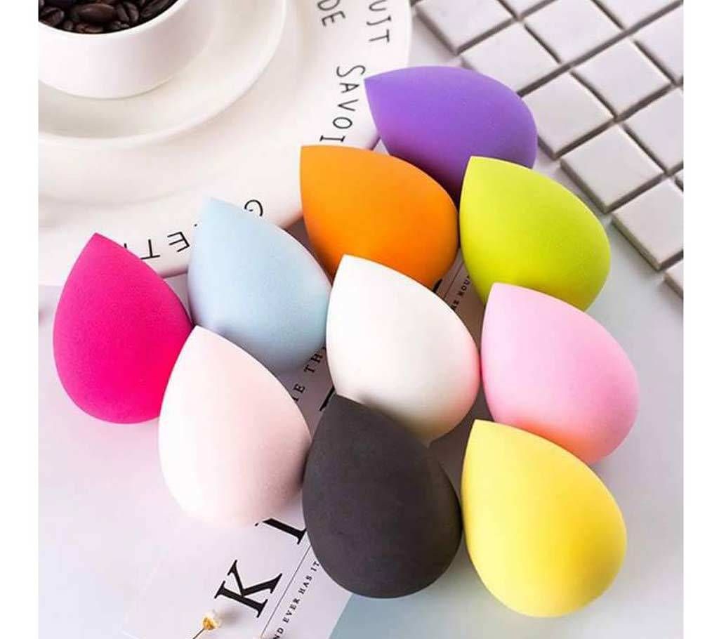 beauty blender sponge