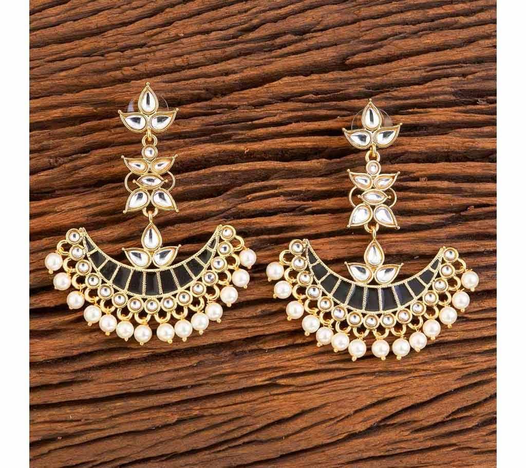 INDO WESTERN CLASSIC EARRINGS WITH GOLD PLATING 9070 (by Pink Point - KJ9070)