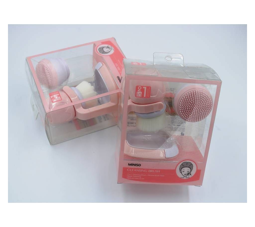 SOFT EXFOLIATING CLEANSING BRUSH