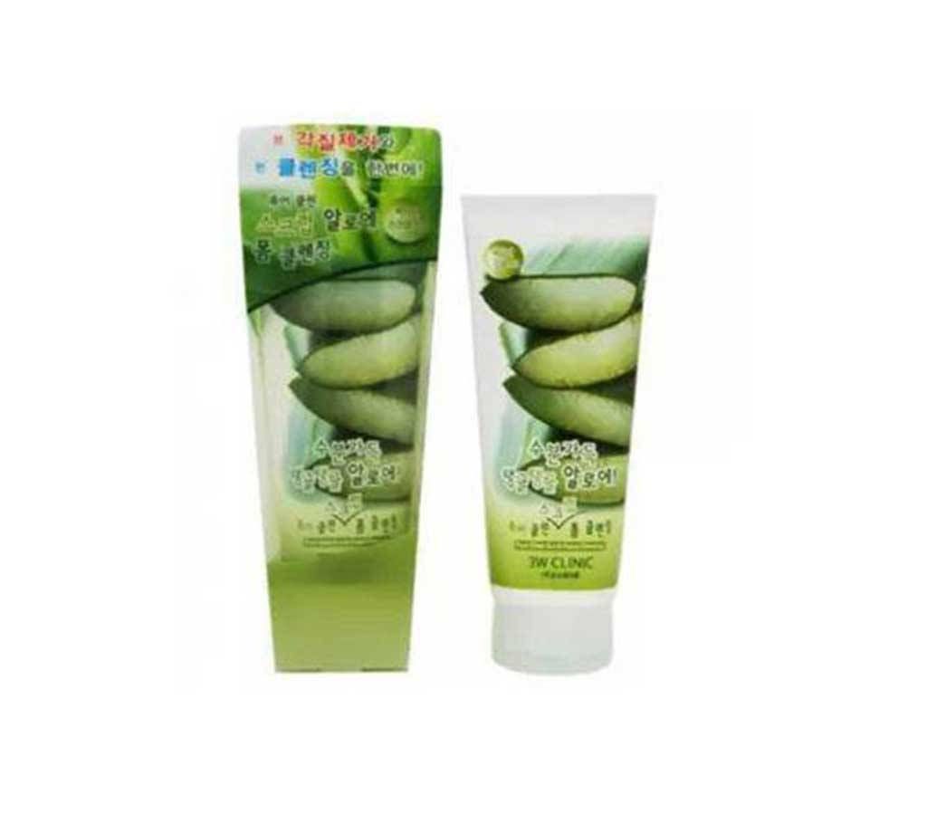 Pure Clean Collagen Foam Cleansing Scrub (Apple)