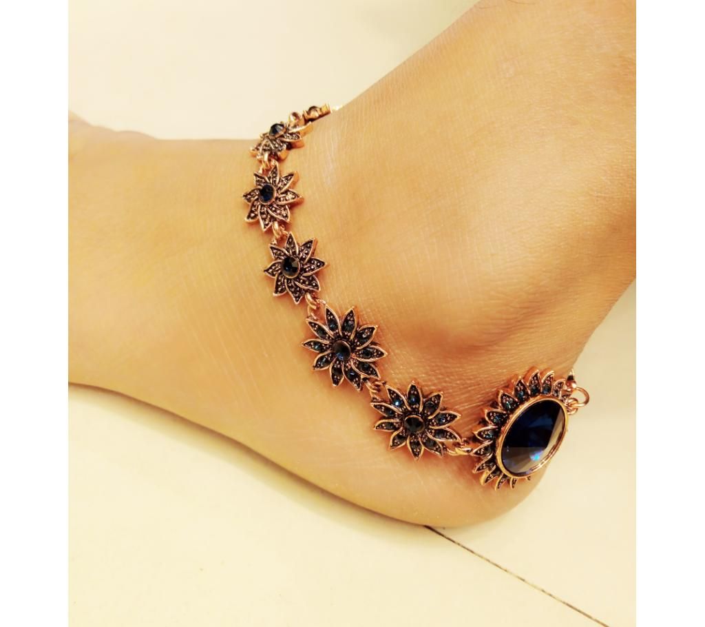 black color antique payel