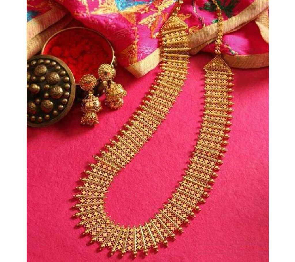 Leelaboti Necklace With Earrings