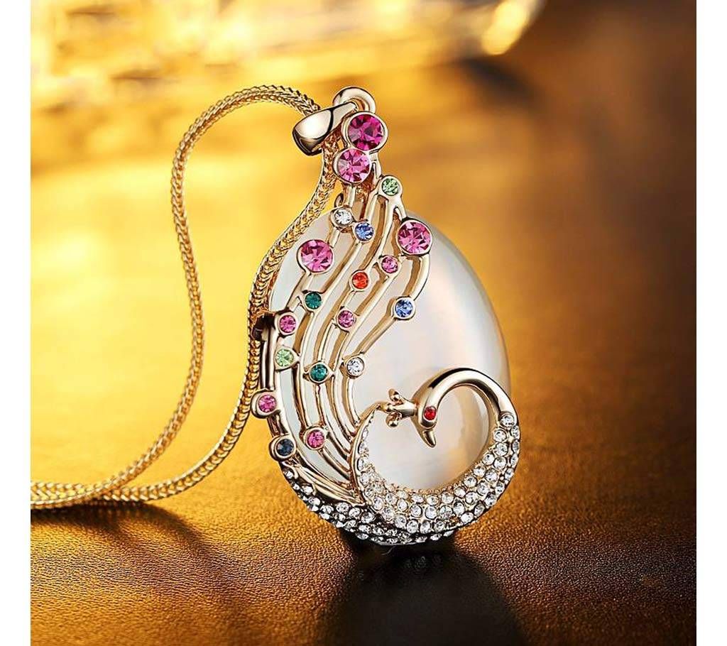 Colorful Rhinestone Peacock Shaped pendant