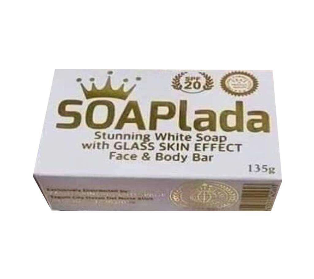 SOAPLADA STUNNING WHITE SOAP With Glass Skin Effect-135gm-Thailand