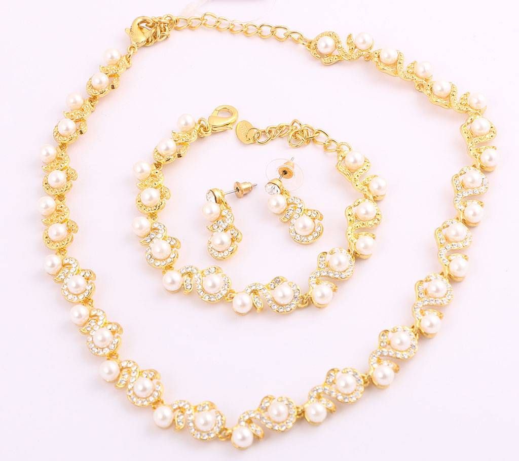 Gold Plated Pearl Necklace with Earrings 