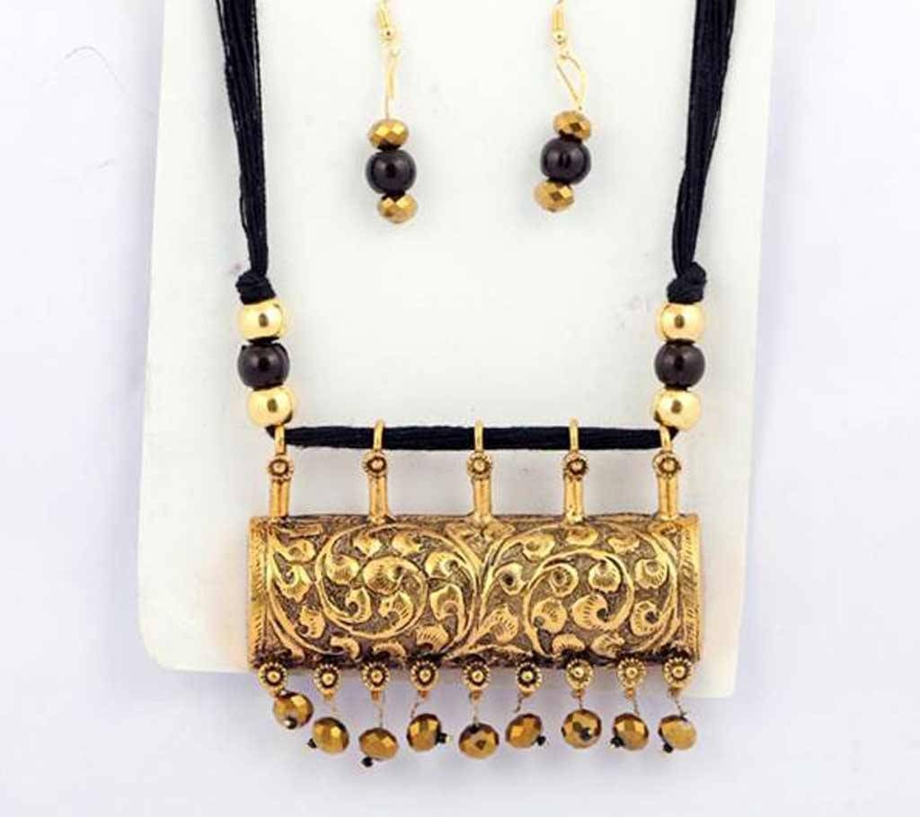 Vintage Pendant with Earrings 