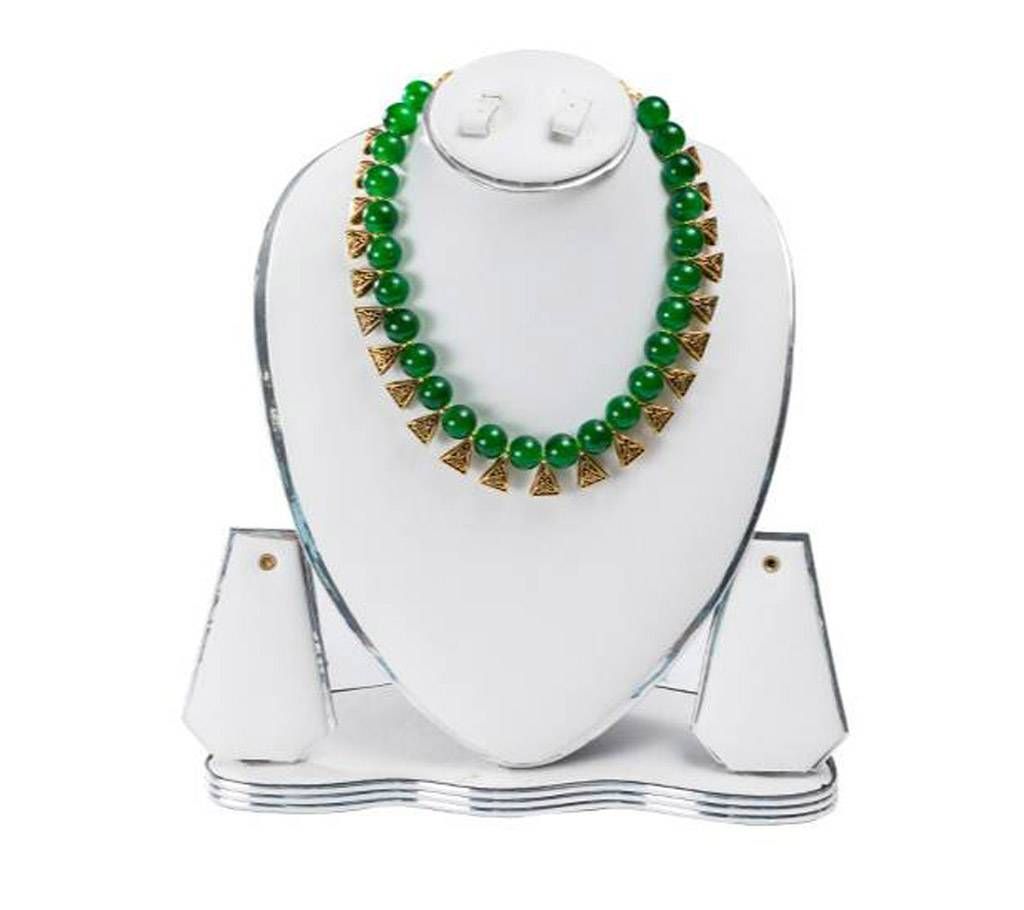 Green Color Artificial Pearl Necklace