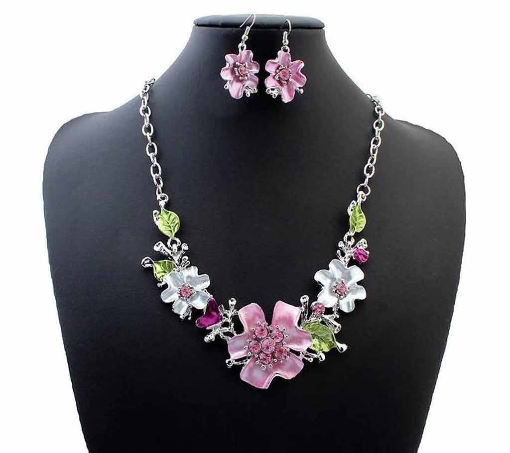 ladies zinc alloy necklace 