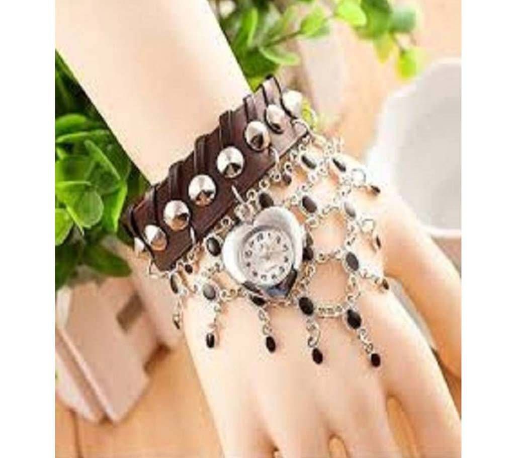 Fashionable Bracelet Watch ( Gift Box Free)