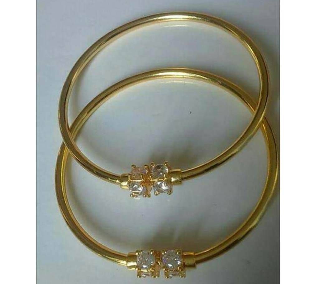 White stone setting bracelet 1 pair