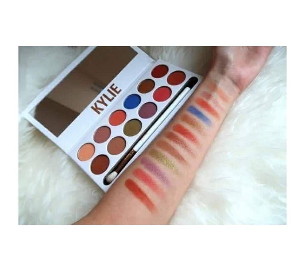 Kylie makeup bronze Pressed Powder Palette Eyeshadow Palette 12 Color matte eye shadow Palette with brush
