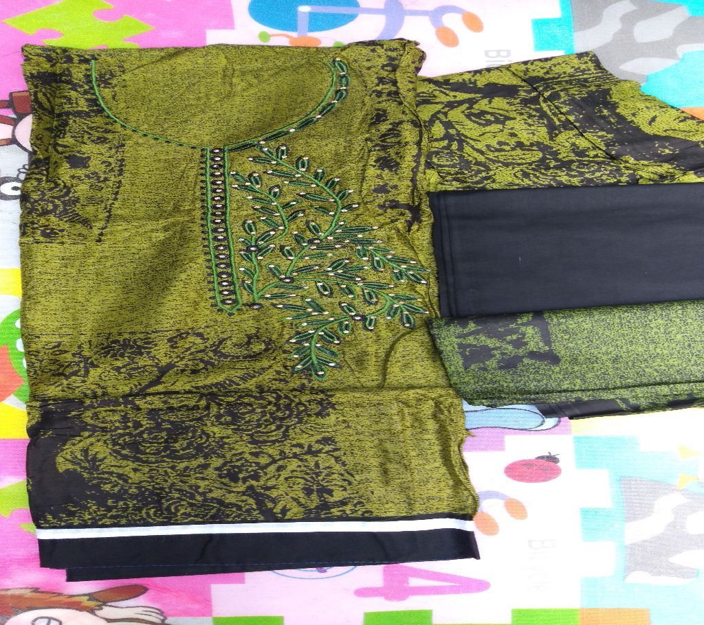Pakistani Lwon dress