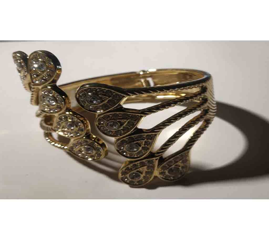 Ladies Metal Bracelet 