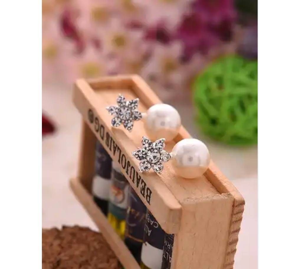 Chia Fashion Elegant Pearl Stud Earrings (by Pink Point - CHIA71)