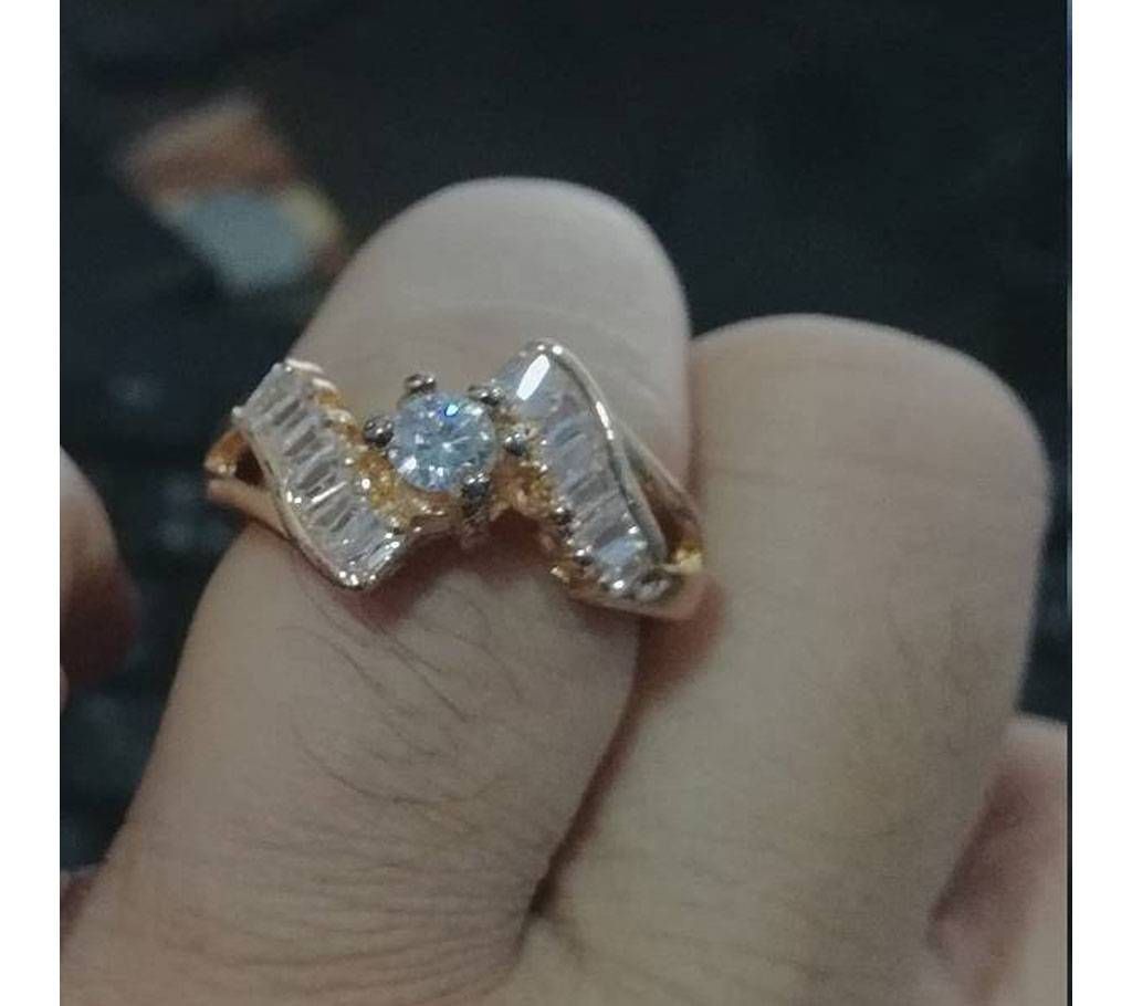 Acrobic Finger Ring