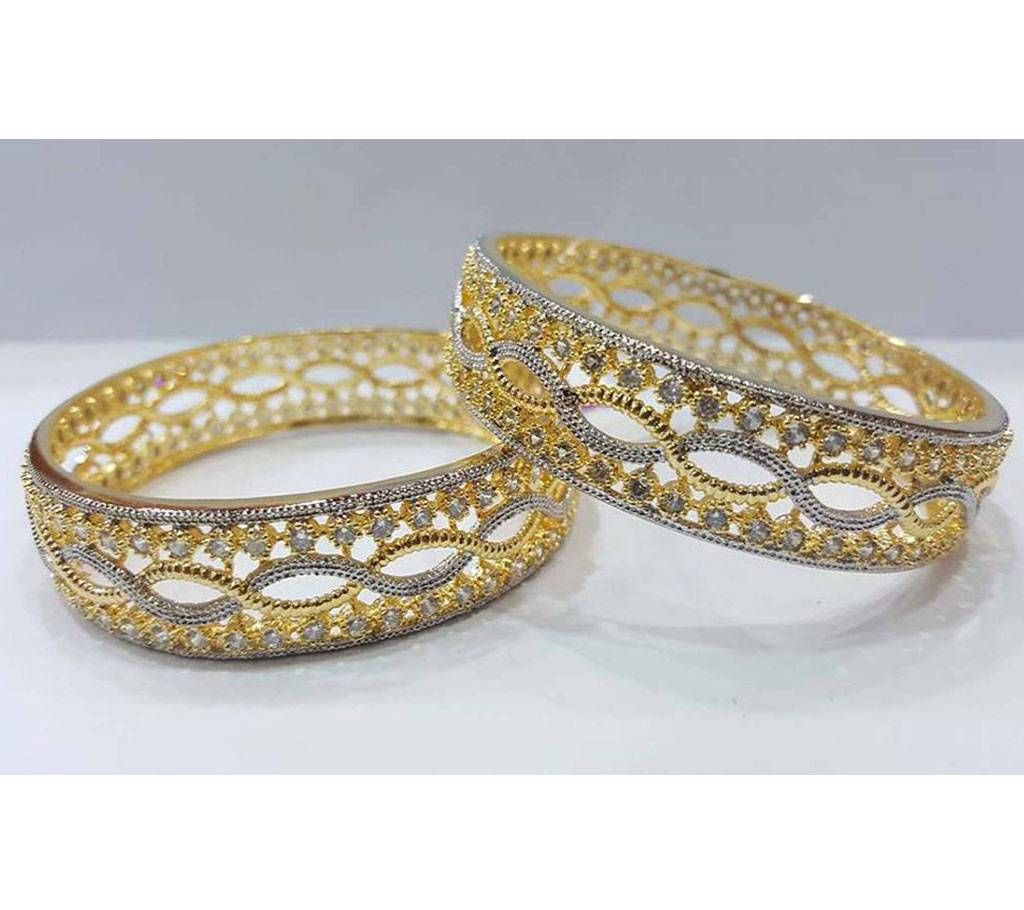 Gold Plated Diamond cut Bangles (2 pc )