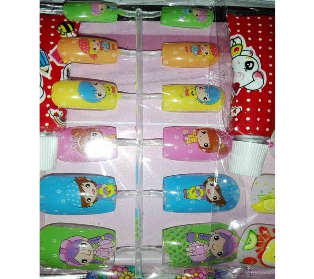 Artificial nails for girl - 12 Piece China