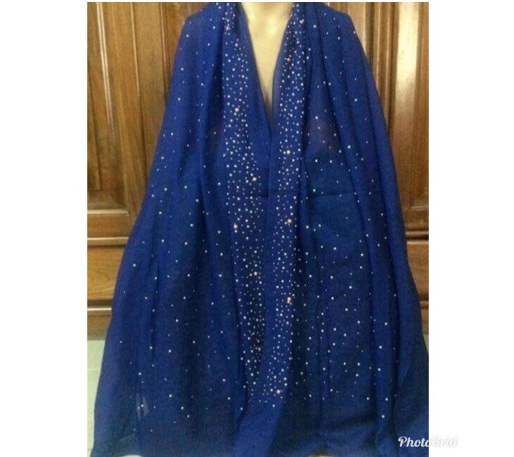 Soft georgette maxi hijab with golden stud
