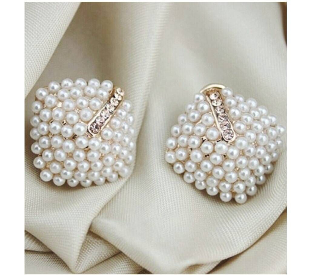 Chia Fashion Retro Rhinestone white Pearl Stud Earriings (by Pink Point - CHIA10)