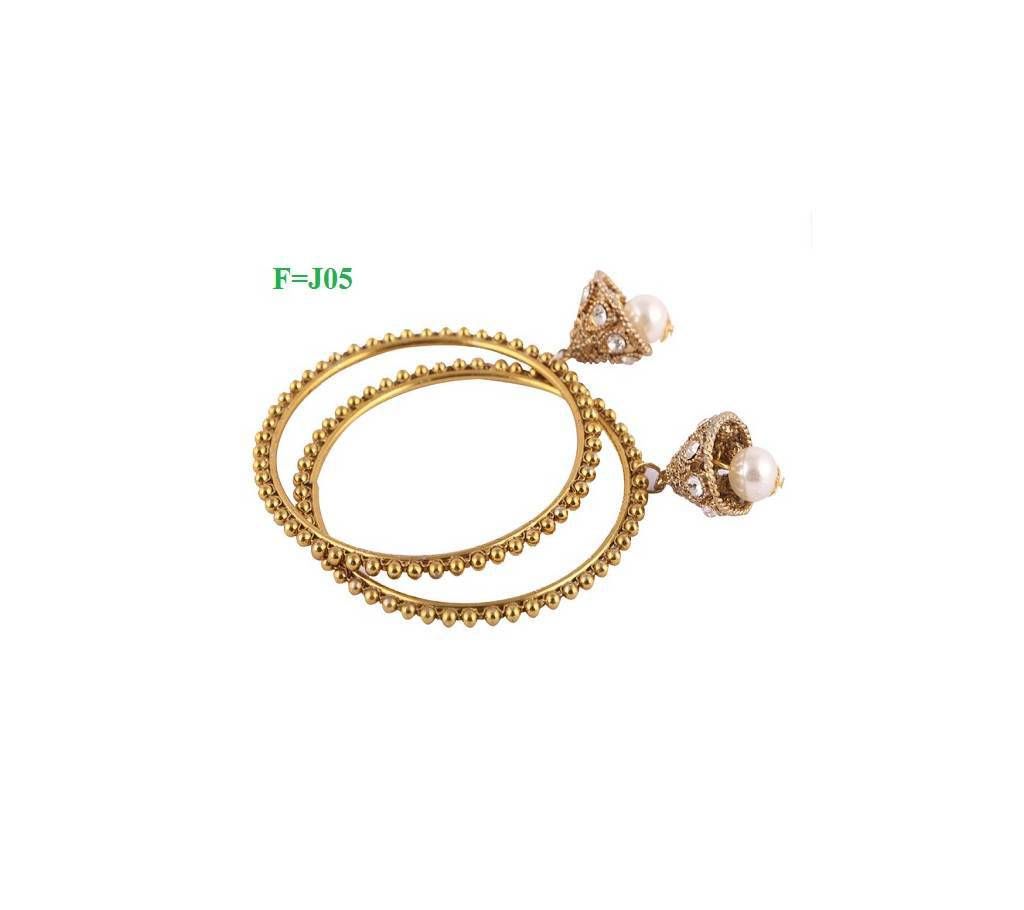 Jhumka -Stone setting gold plated bangles (2 pc) j05