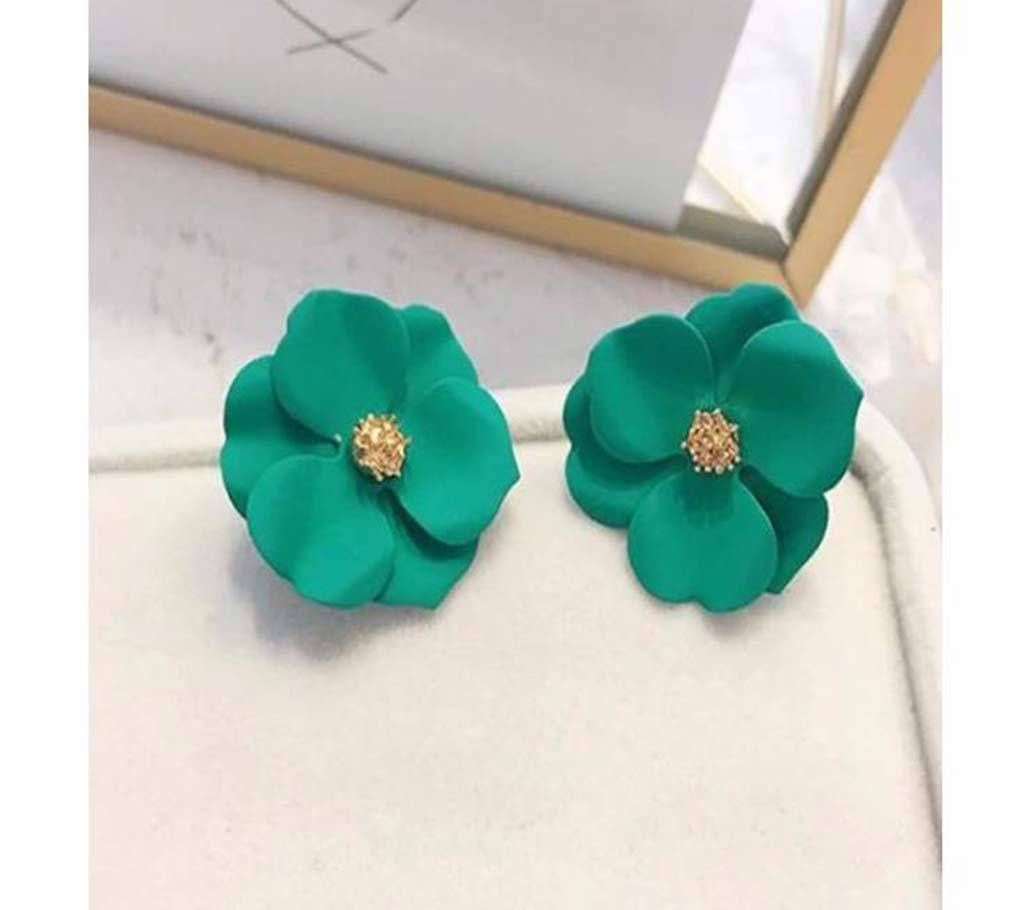 New Arrival Plant Metal Women Stud Earrings