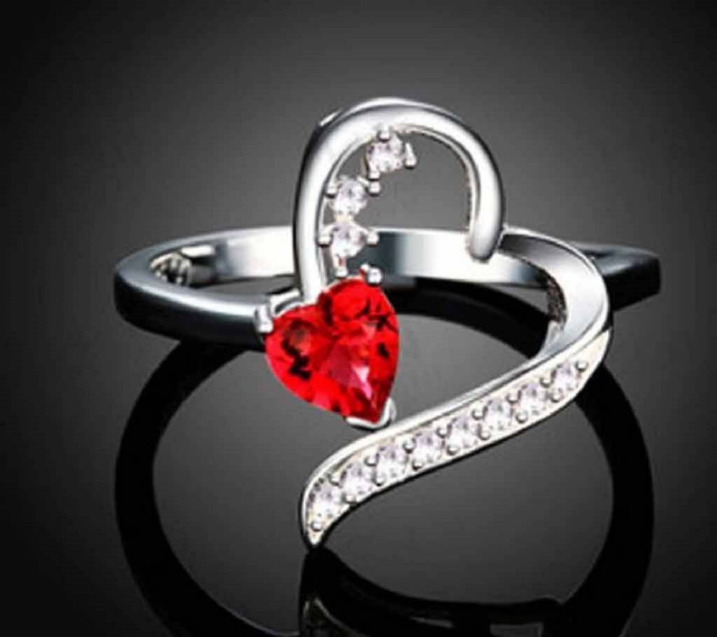 Heart shaped red stone setting finger ring