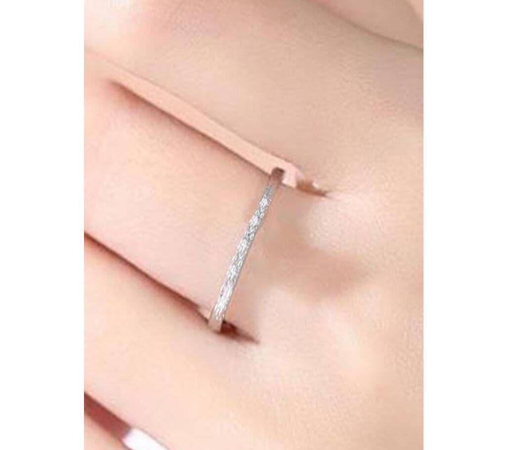 Simple stylish Stone Finger Ring for Women